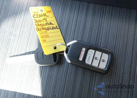 2018 Honda Ridgeline Rtl-T из США, поврежденный, VIN 5FPYK3F60JB005784